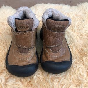 Keen Kootenay leather booties